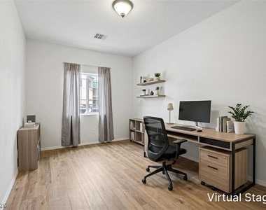 10289 Gibson Isle Drive - Photo Thumbnail 3