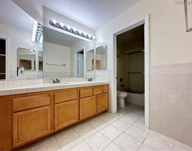 9242 Snow Flower Avenue - Photo Thumbnail 19