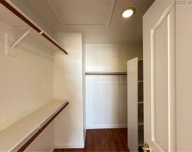 9242 Snow Flower Avenue - Photo Thumbnail 14