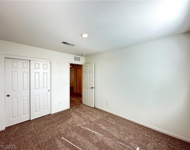 4090 Juniper Pear Avenue - Photo Thumbnail 16