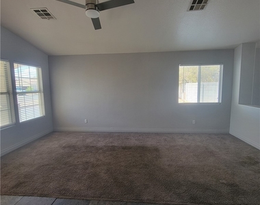 5916 Kenmore Street - Photo Thumbnail 19