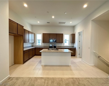 3341 Esker Ridge Avenue - Photo Thumbnail 5