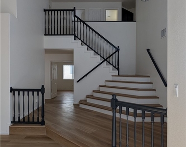 3453 Classic Bay Lane - Photo Thumbnail 5