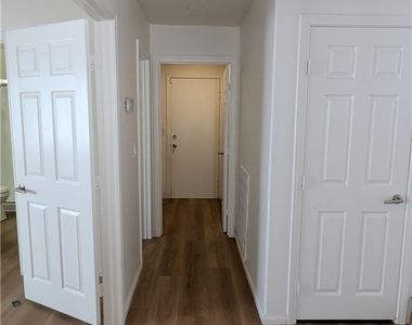 3453 Classic Bay Lane - Photo Thumbnail 9