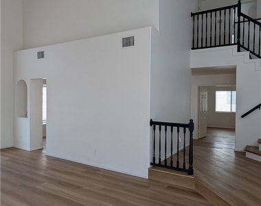 3453 Classic Bay Lane - Photo Thumbnail 6