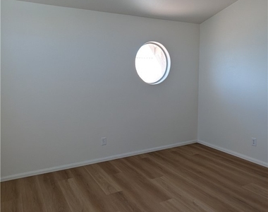 3453 Classic Bay Lane - Photo Thumbnail 24