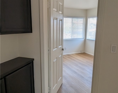 3453 Classic Bay Lane - Photo Thumbnail 26