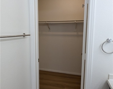 3453 Classic Bay Lane - Photo Thumbnail 33