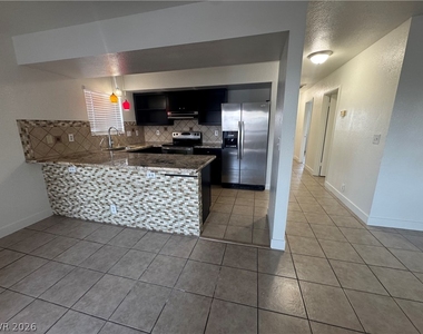 6233 Ilanos Ln Lane - Photo Thumbnail 2