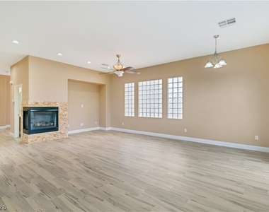 9180 Worsley Park Place - Photo Thumbnail 3