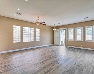 9180 Worsley Park Place - Photo Thumbnail 15
