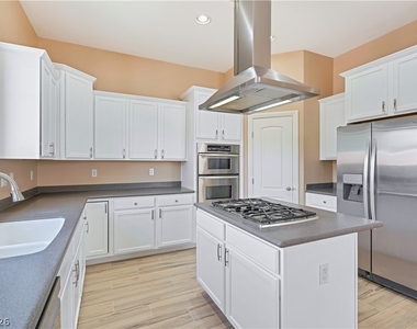 9180 Worsley Park Place - Photo Thumbnail 26