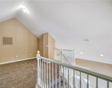 9180 Worsley Park Place - Photo Thumbnail 42