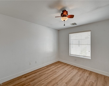 9985 Big Bow Springs Court - Photo Thumbnail 35