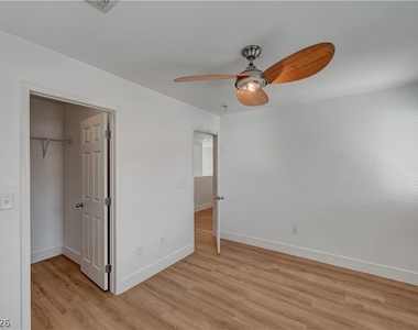 9985 Big Bow Springs Court - Photo Thumbnail 34