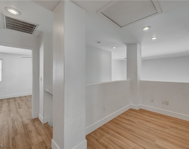 9985 Big Bow Springs Court - Photo Thumbnail 17