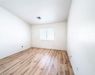 2732 Echo Springs Street - Photo Thumbnail 13