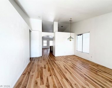 2732 Echo Springs Street - Photo Thumbnail 3