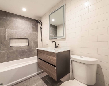 612 Bruce Street - Photo Thumbnail 17