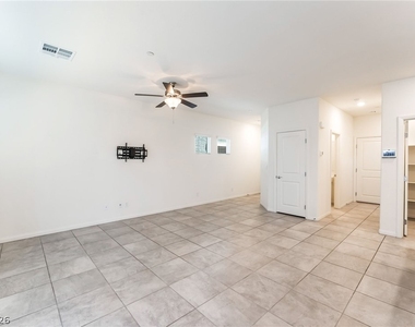 410 Larksong Avenue - Photo Thumbnail 9