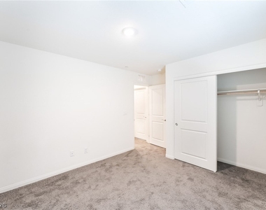 410 Larksong Avenue - Photo Thumbnail 23