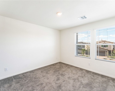 410 Larksong Avenue - Photo Thumbnail 19