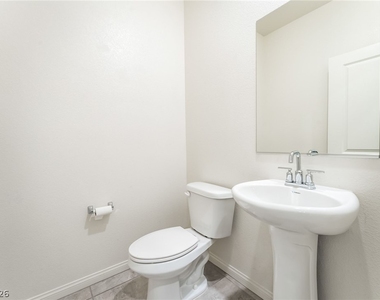 410 Larksong Avenue - Photo Thumbnail 13