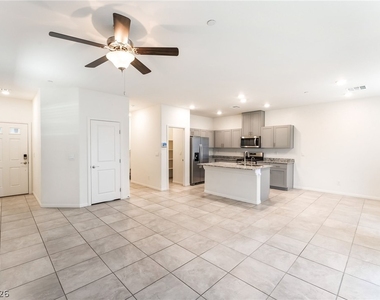 410 Larksong Avenue - Photo Thumbnail 7
