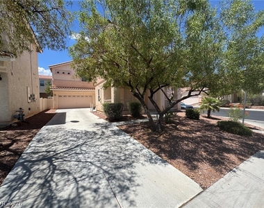 9469 Thatched Sunlight Court - Photo Thumbnail 1