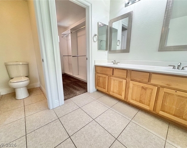 9469 Thatched Sunlight Court - Photo Thumbnail 24