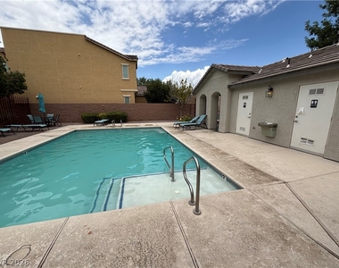 10741 Cather Avenue - Photo Thumbnail 4