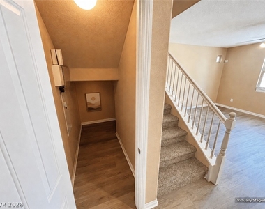 10741 Cather Avenue - Photo Thumbnail 13