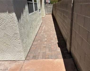 5413 Rusty Anchor Court - Photo Thumbnail 25