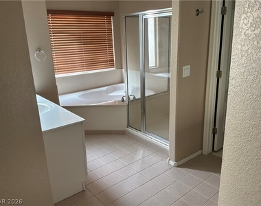 5413 Rusty Anchor Court - Photo Thumbnail 10