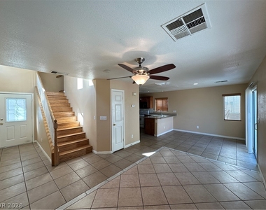 9510 Diamond Bridge Avenue - Photo Thumbnail 9