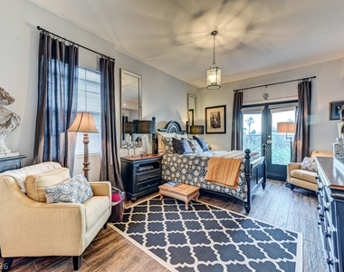 10212 Stone Briar Court - Photo Thumbnail 72