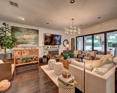 10212 Stone Briar Court - Photo Thumbnail 47