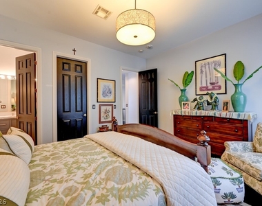 10212 Stone Briar Court - Photo Thumbnail 70