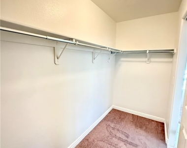 4837 Raw Umber Court - Photo Thumbnail 9