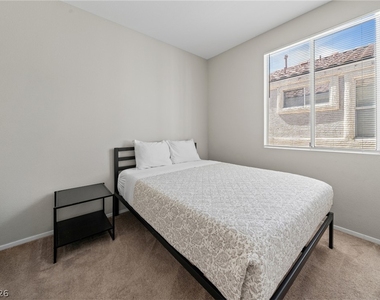 9588 Ensworth Street - Photo Thumbnail 7
