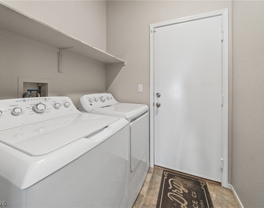 9588 Ensworth Street - Photo Thumbnail 10