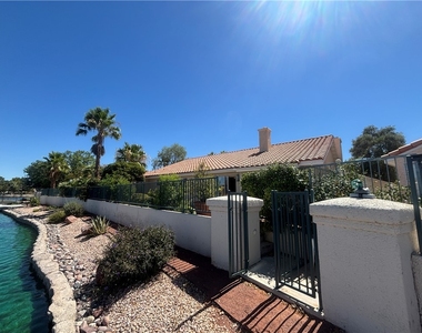 2424 Ocean Front Drive - Photo Thumbnail 13