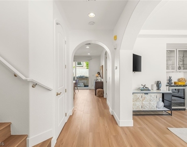 11392 Corsica Mist Avenue - Photo Thumbnail 2