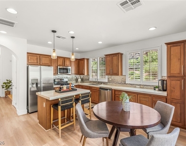 11392 Corsica Mist Avenue - Photo Thumbnail 3