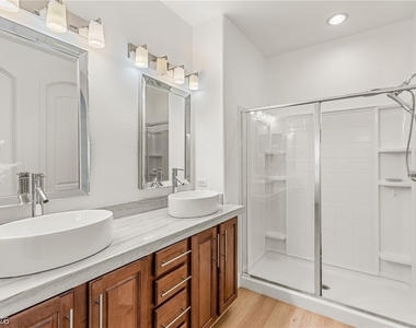 11392 Corsica Mist Avenue - Photo Thumbnail 10