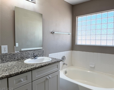 2134 Pescara Court - Photo Thumbnail 16