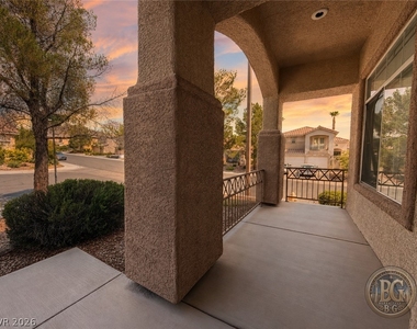 2012 Cedarcrest Court - Photo Thumbnail 2