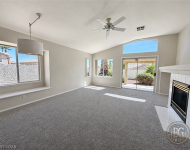 2012 Cedarcrest Court - Photo Thumbnail 11