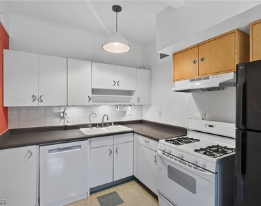 1305 Phillips Avenue - Photo Thumbnail 18