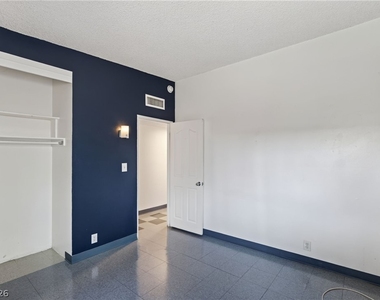 1305 Phillips Avenue - Photo Thumbnail 8